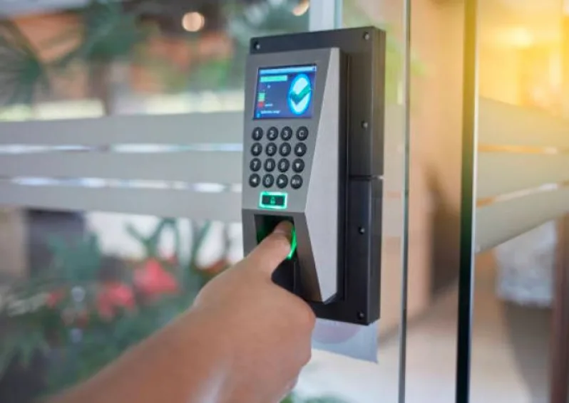 Leitor de proximidade ou cartão para controle de acesso